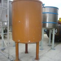 Stainless steel tank of 1600 liters