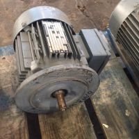 Moteur Sew Usocome 0.37 KW 2700 tr/min Type : DFT71C2