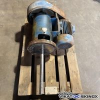 4 kw  stirrer 180 rpm