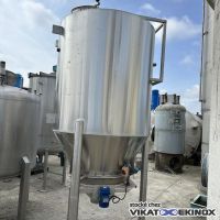 4000 L stainless steel hopper with vibrating bottom